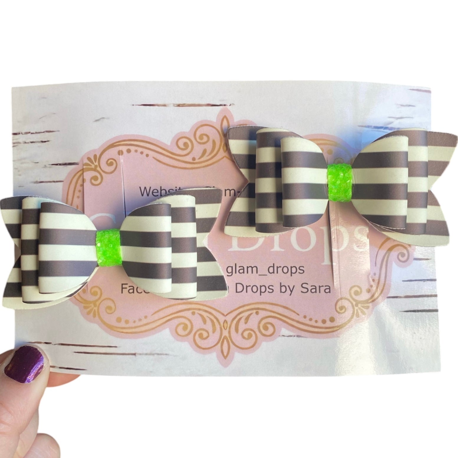 Double diva pigtail bows